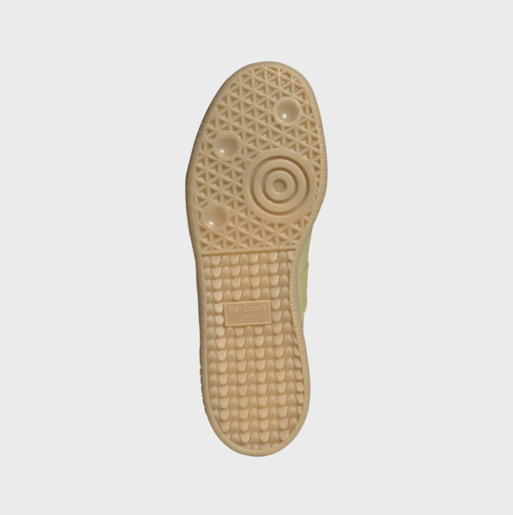 adidas Low-Top Sneakers - Pale Olive / Gum