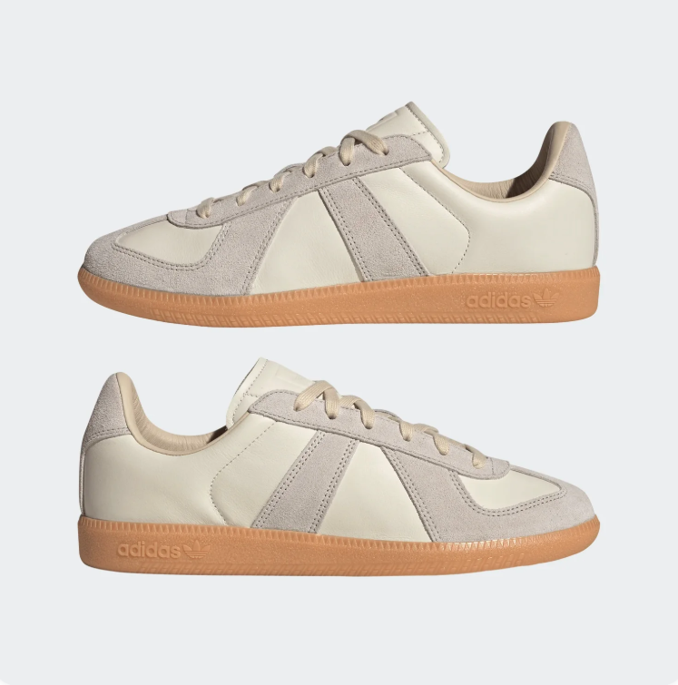 adidas Low-Top Sneakers - Cream / Light Grey / Gum