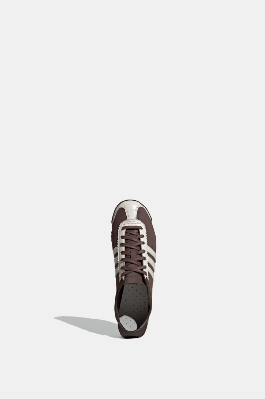 adidas Low-Top Sneakers - Dark Brown / Cream
