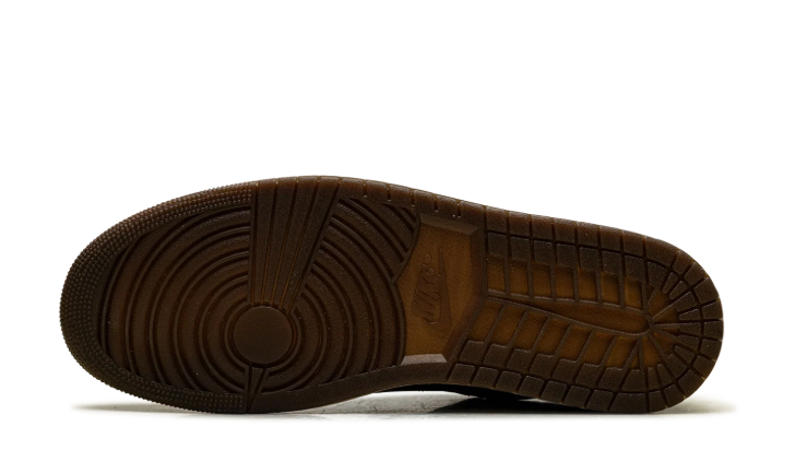 Jordan Low-Top Sneakers - Black / Graphic Print / Brown