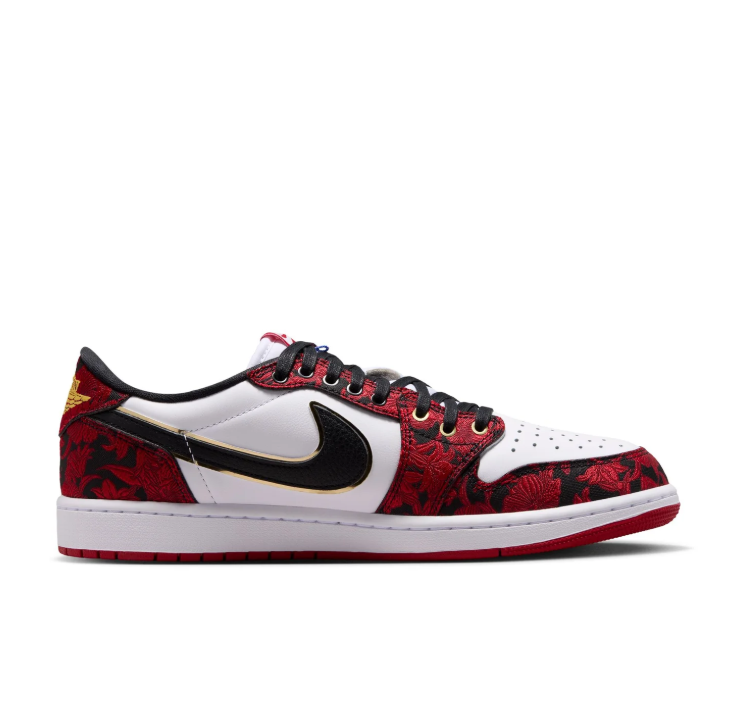 Jordan Low-Top Sneakers - Red / White / Black / Gold