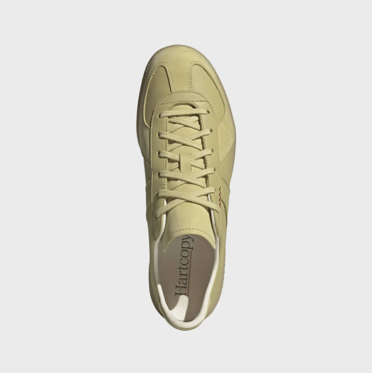 adidas Low-Top Sneakers - Pale Olive / Gum