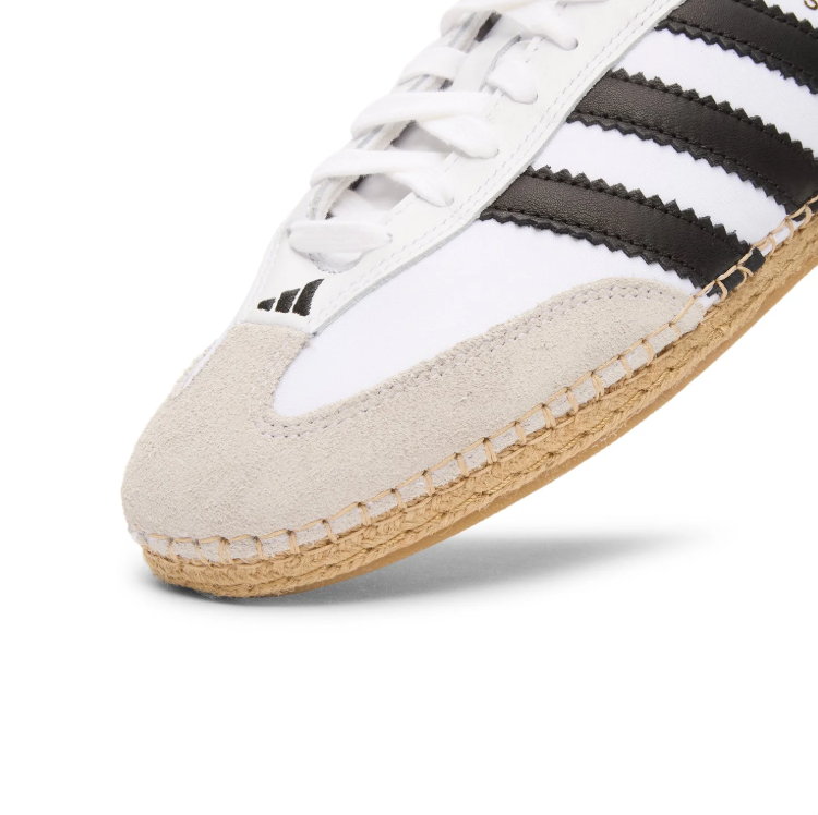 adidas Low-Top Sneakers - White / Black / Woven Sole Detail