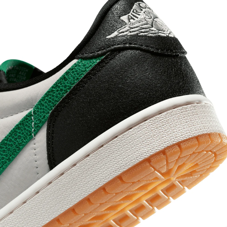 Jordan Low-Top Sneakers - Black / White / Green / Gum