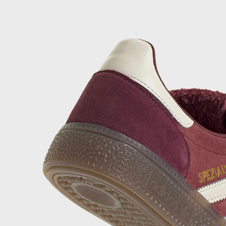 adidas Low-Top Sneakers - Burgundy / Cream