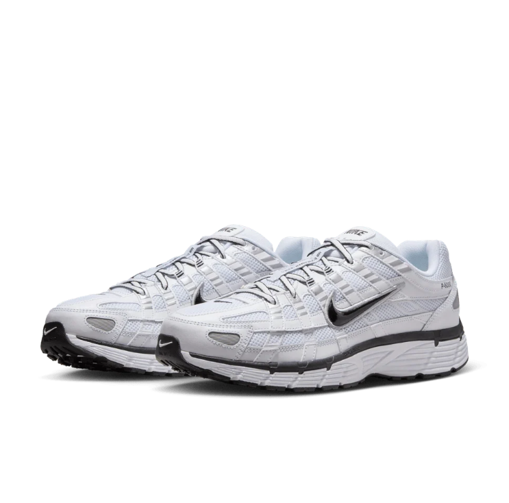 Nike  Sneakers - White / Silver / Black