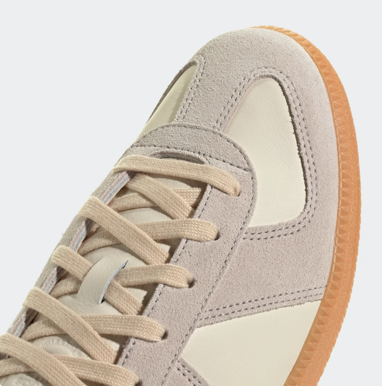 adidas Low-Top Sneakers - Cream / Light Grey / Gum