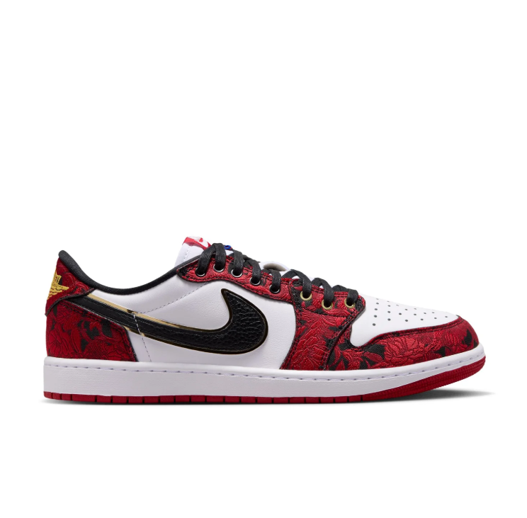 Jordan Low-Top Sneakers - Red / White / Black / Gold
