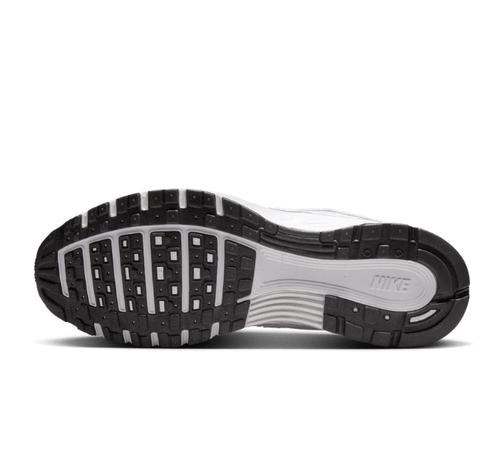 Nike  Sneakers - White / Silver / Black