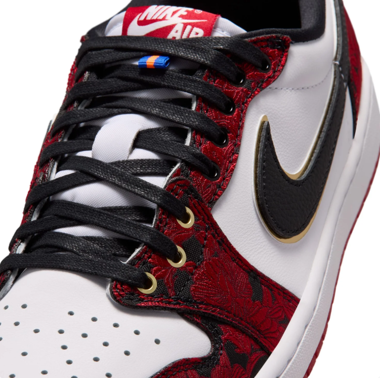 Jordan Low-Top Sneakers - Red / White / Black / Gold
