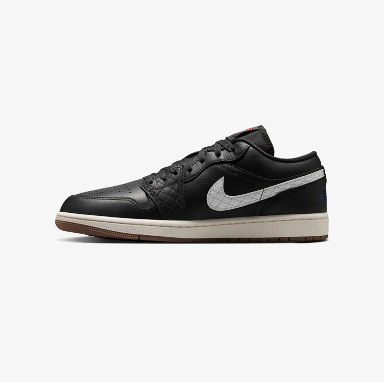 Jordan Low-Top Sneakers - Black / White / Gum