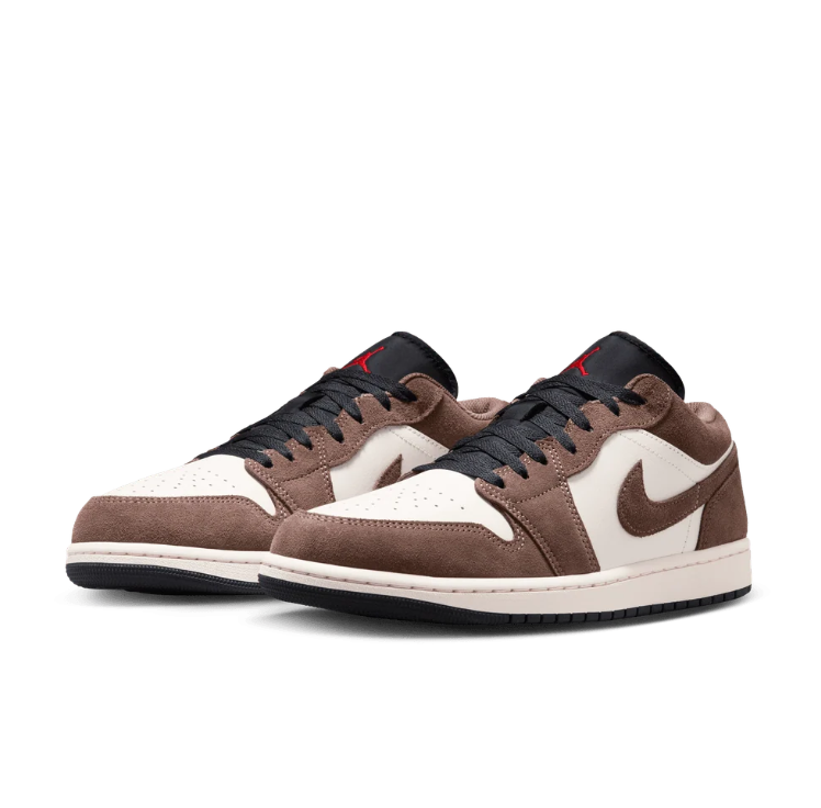 Jordan Low-Top Sneakers - Brown / Cream