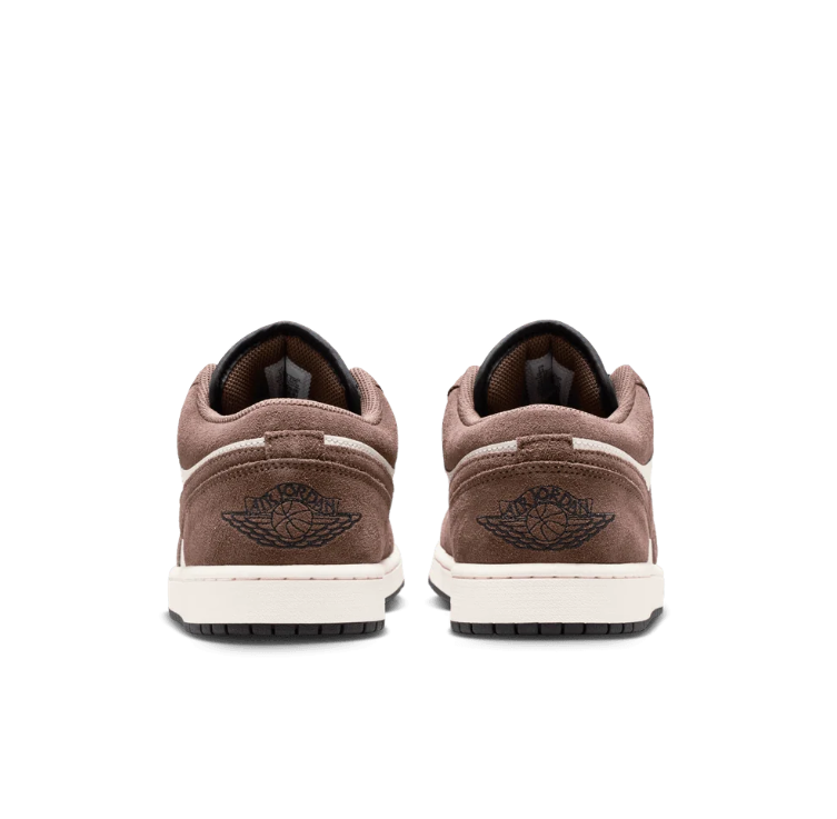 Jordan Low-Top Sneakers - Brown / Cream