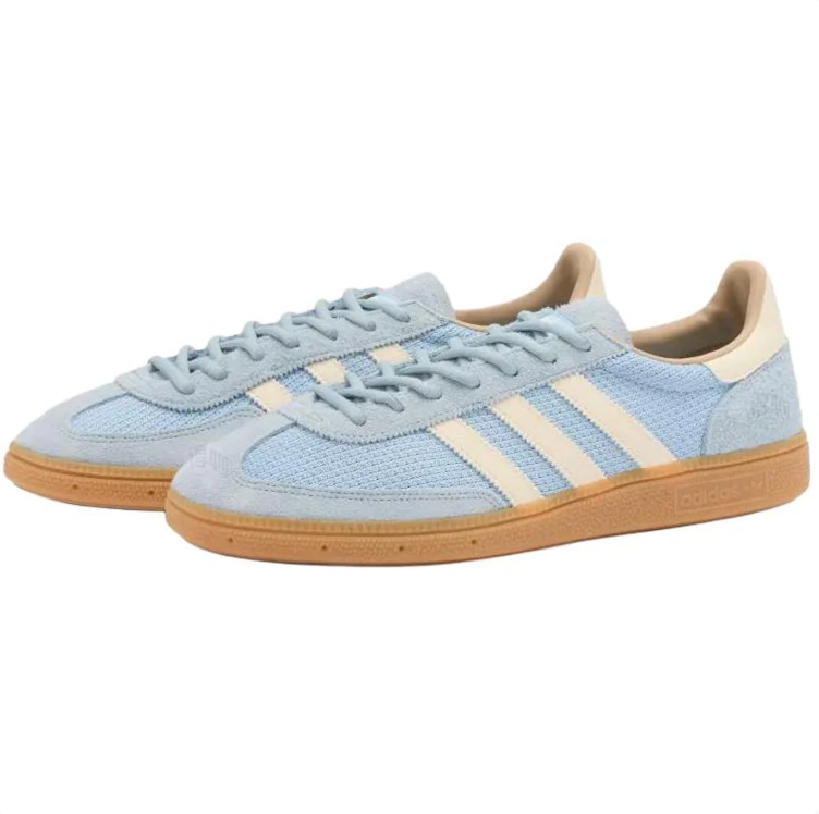 adidas Low-Top Sneakers - Light Blue / Cream / Gum