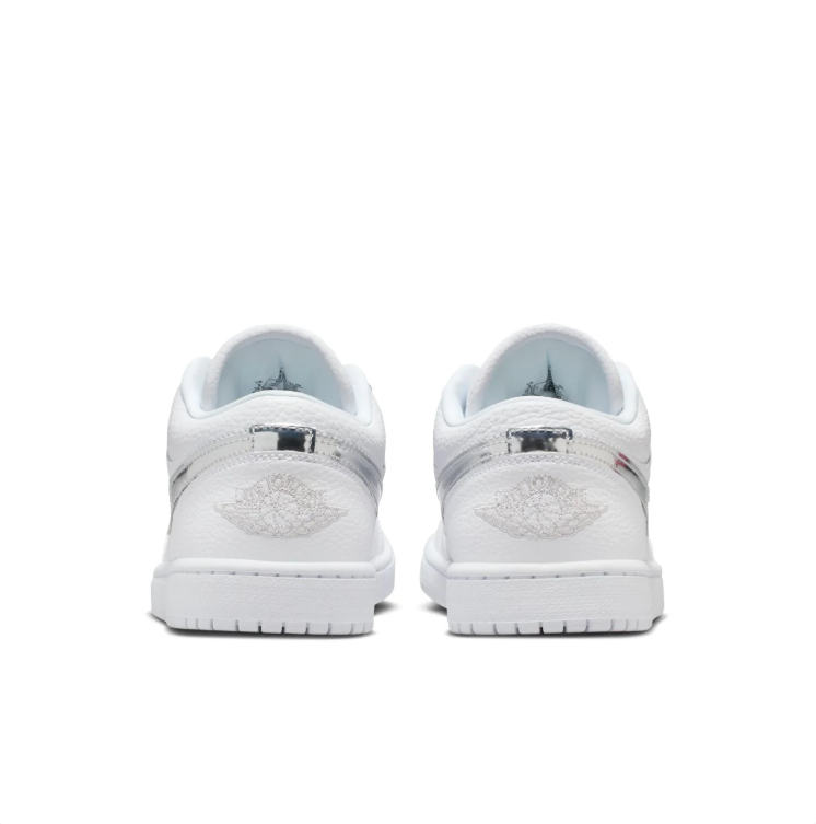 Jordan Low-Top Sneakers - White / Metallic Silver