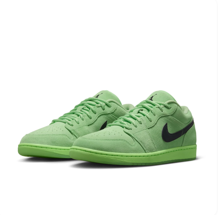 Jordan Low-Top Sneakers - Light Green / Black